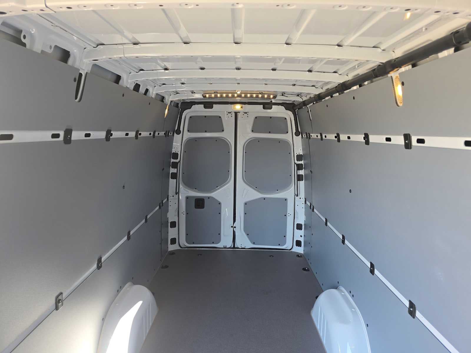 2026 Mercedes-Benz Sprinter Cargo 2500 High Roof I4 Diesel HO 170 Extended RWD