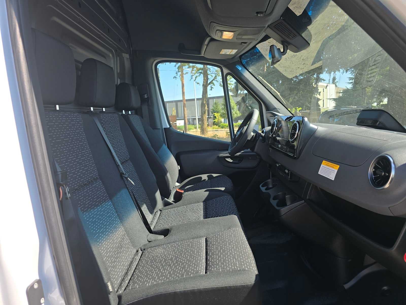 2026 Mercedes-Benz Sprinter Cargo 2500 High Roof I4 Diesel HO 170 Extended RWD