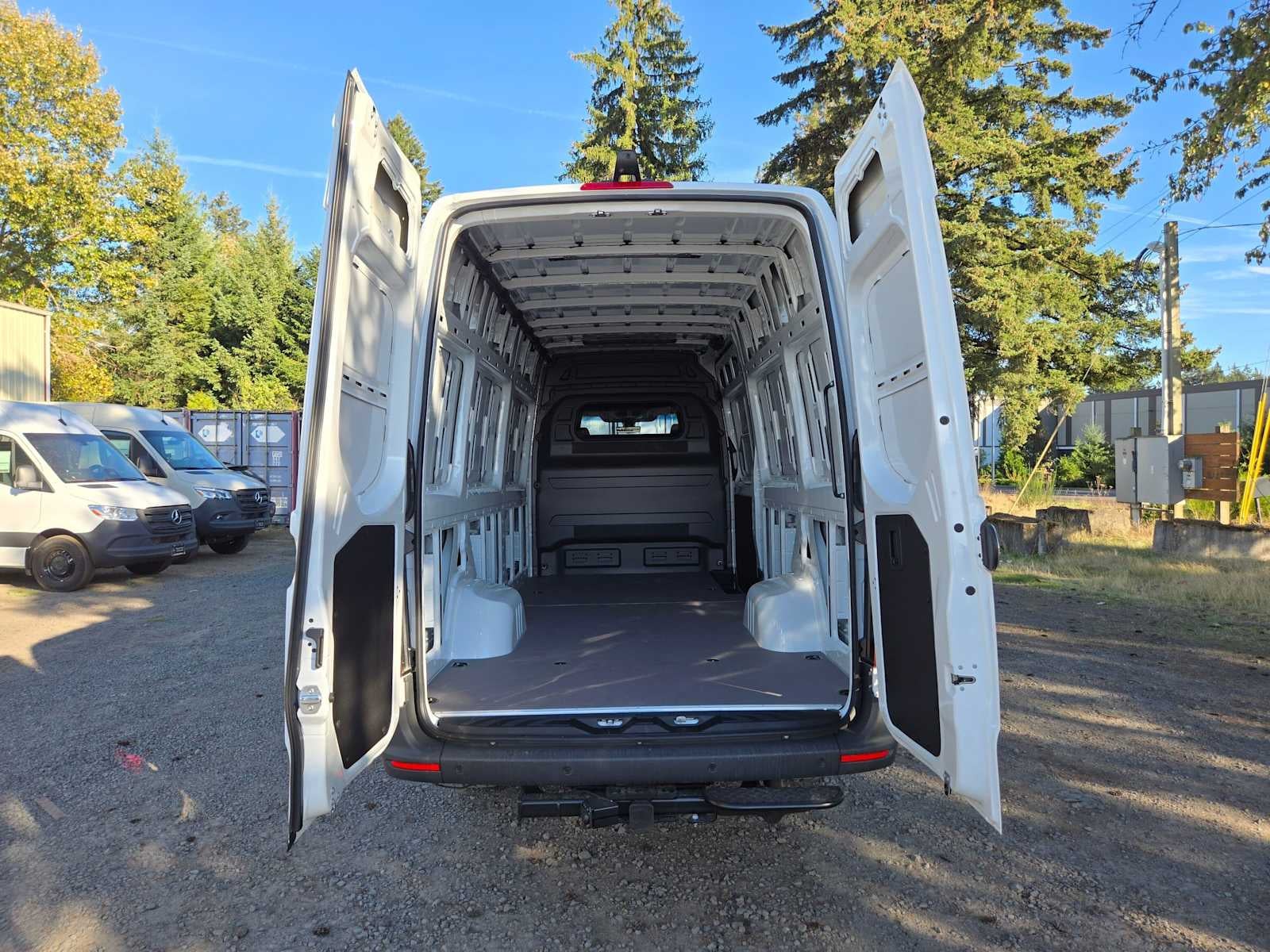 2026 Mercedes-Benz Sprinter Cargo 3500 High Roof I4 Diesel HO 170 RWD