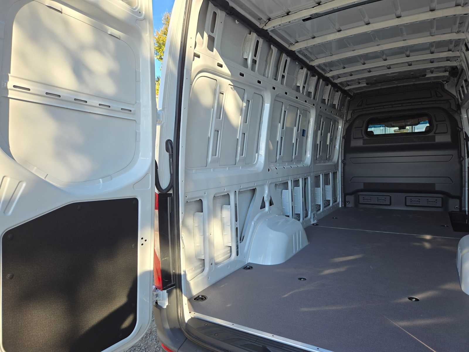 2026 Mercedes-Benz Sprinter Cargo 3500 High Roof I4 Diesel HO 170 RWD