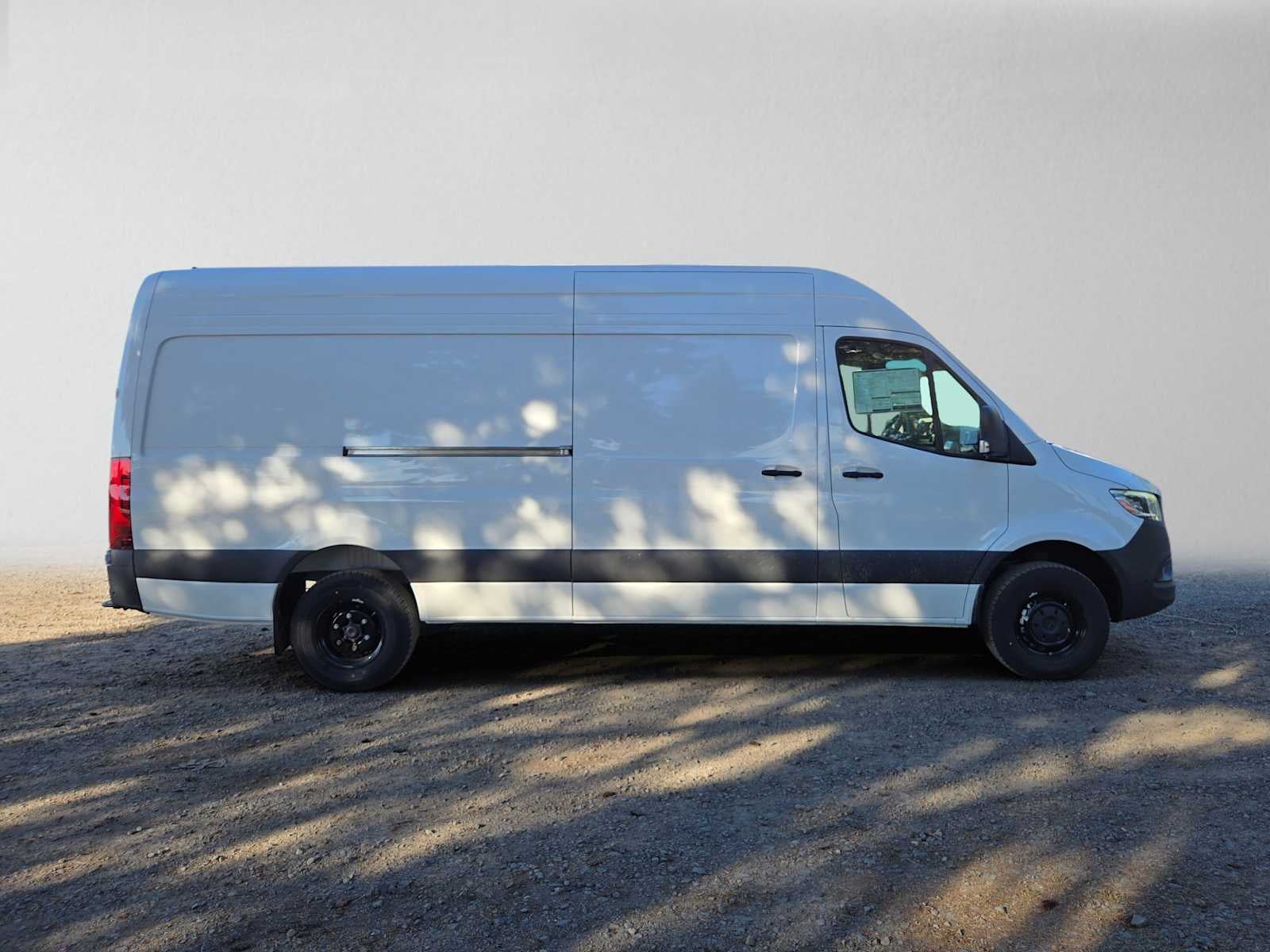 2026 Mercedes-Benz Sprinter Cargo 3500 High Roof I4 Diesel HO 170 RWD