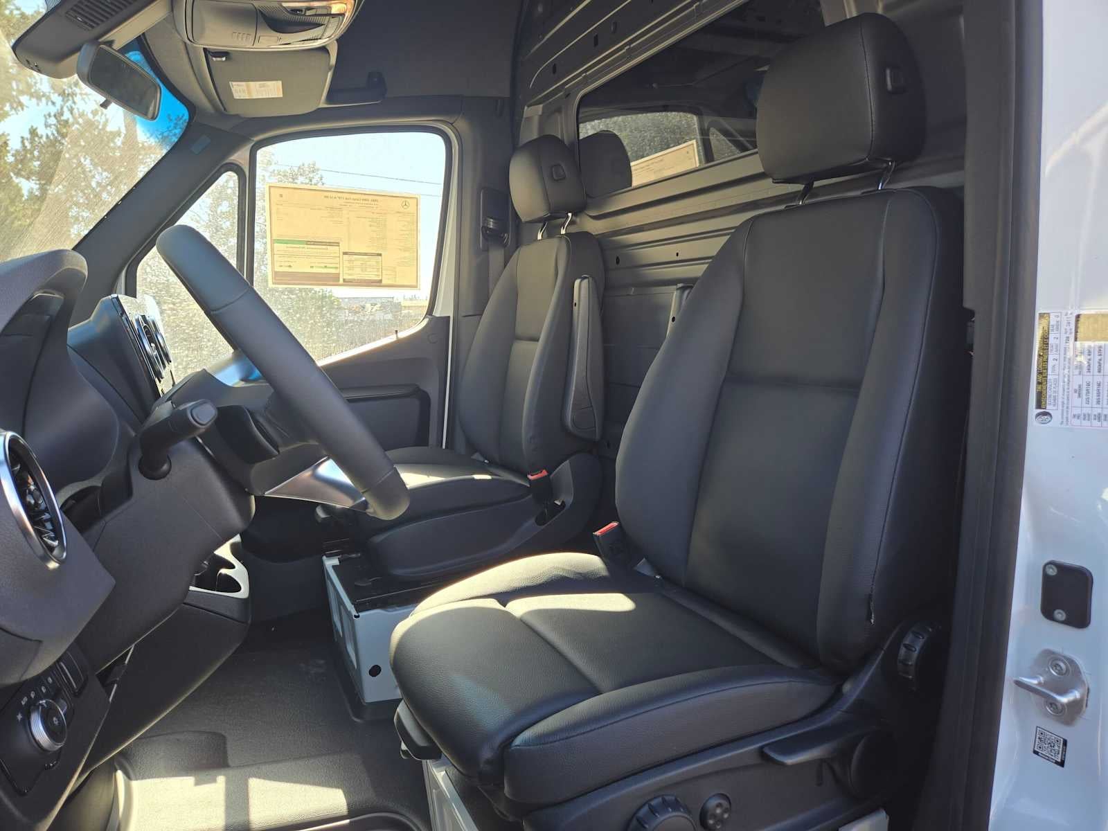 2026 Mercedes-Benz Sprinter Cargo 3500 High Roof I4 Diesel HO 170 RWD