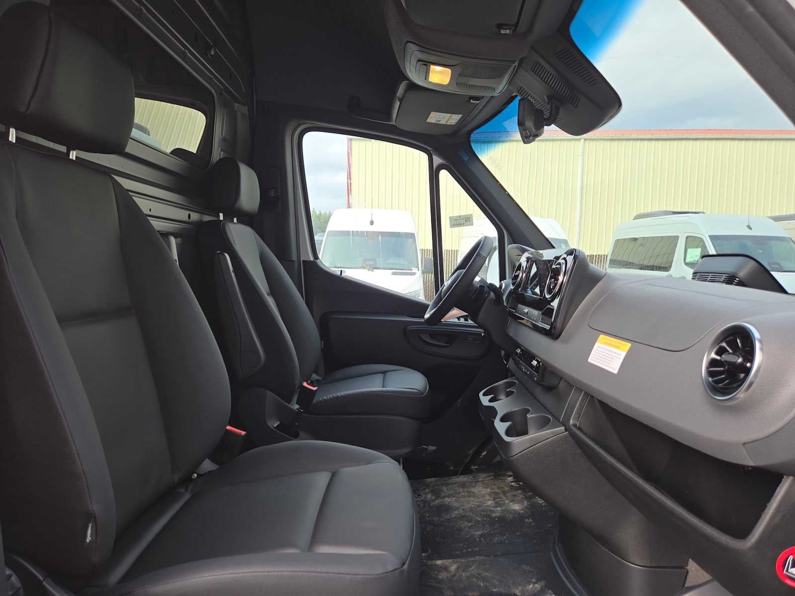 2026 Mercedes-Benz Sprinter Cargo 3500 High Roof I4 Diesel HO 170 RWD