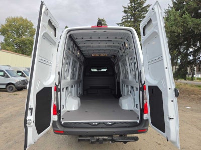 2026 Mercedes-Benz Sprinter Cargo 3500 High Roof I4 Diesel HO 170 RWD