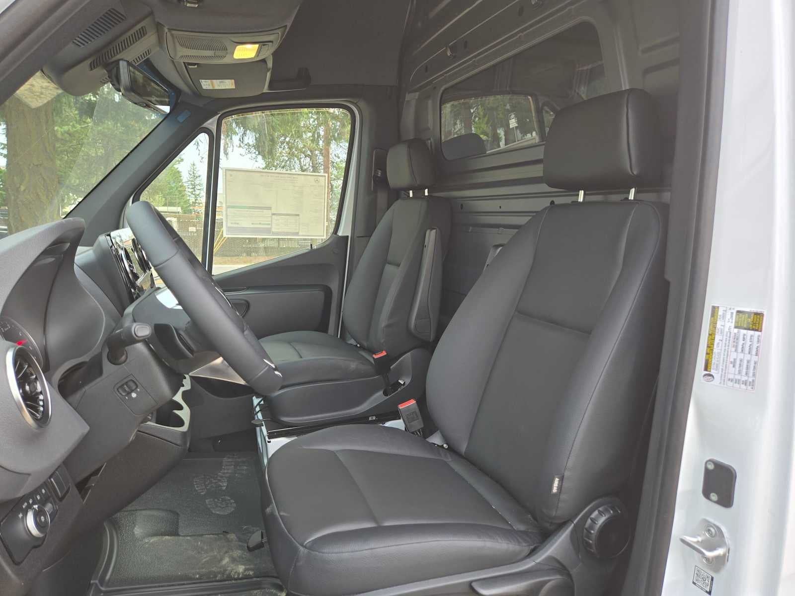 2026 Mercedes-Benz Sprinter Cargo 3500 High Roof I4 Diesel HO 170 RWD