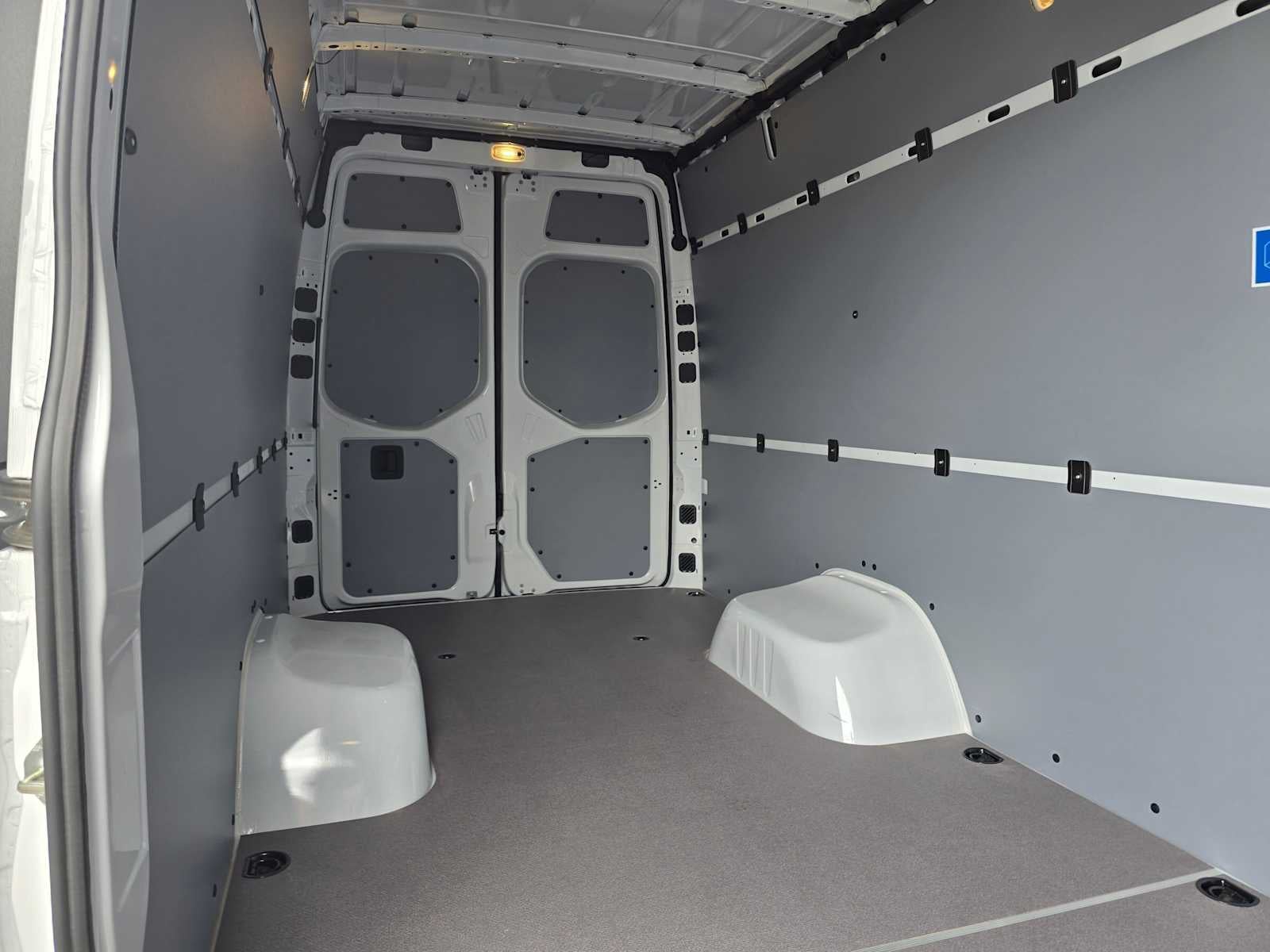 2026 Mercedes-Benz Sprinter Cargo Van 3500 High Roof I4 Diesel HO 170 RWD