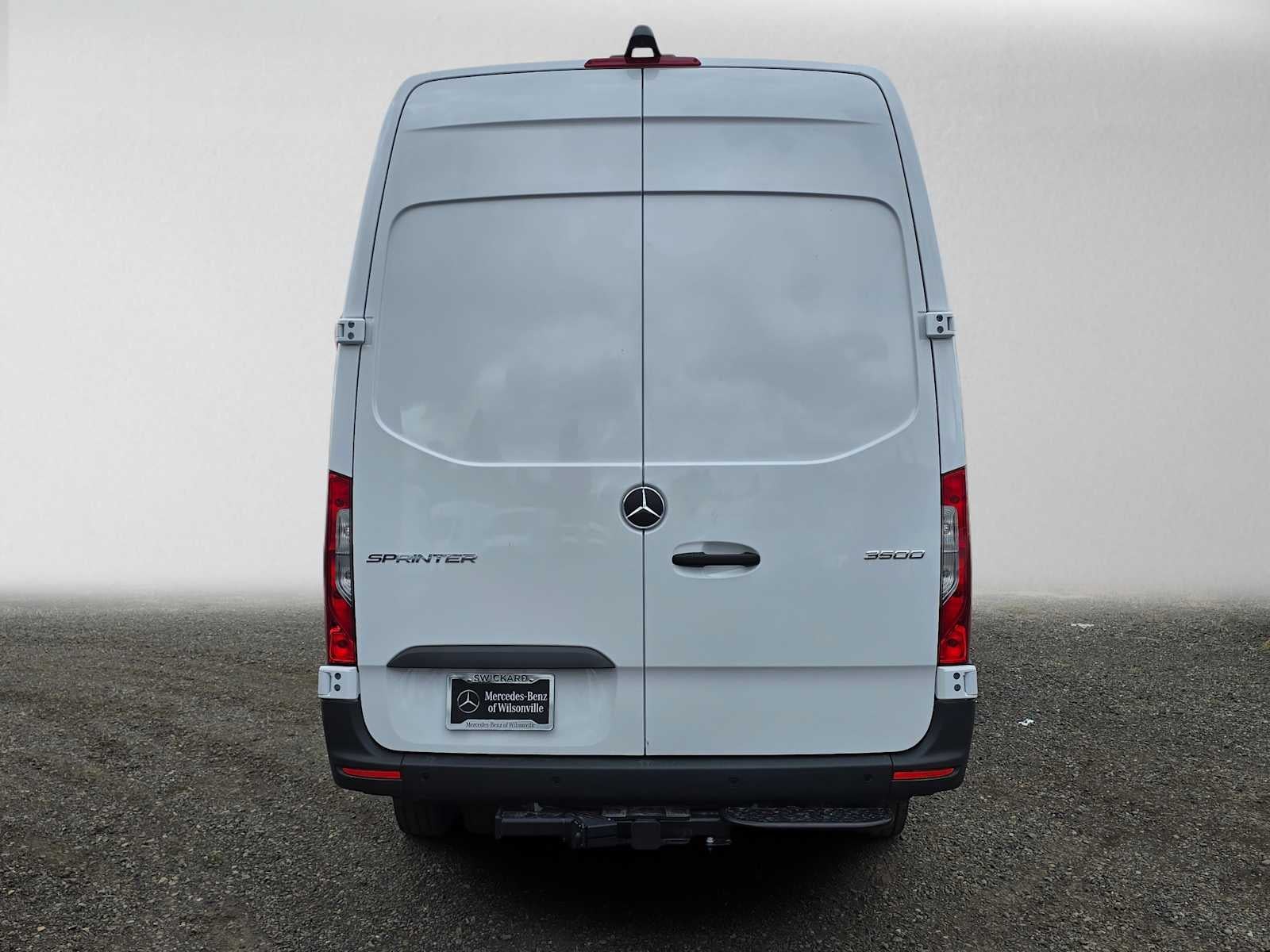 2026 Mercedes-Benz Sprinter Cargo Van 3500 High Roof I4 Diesel HO 170 RWD
