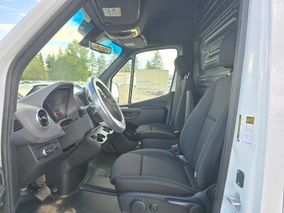 2026 Mercedes-Benz Sprinter Cargo 3500 High Roof I4 Diesel HO 170 RWD