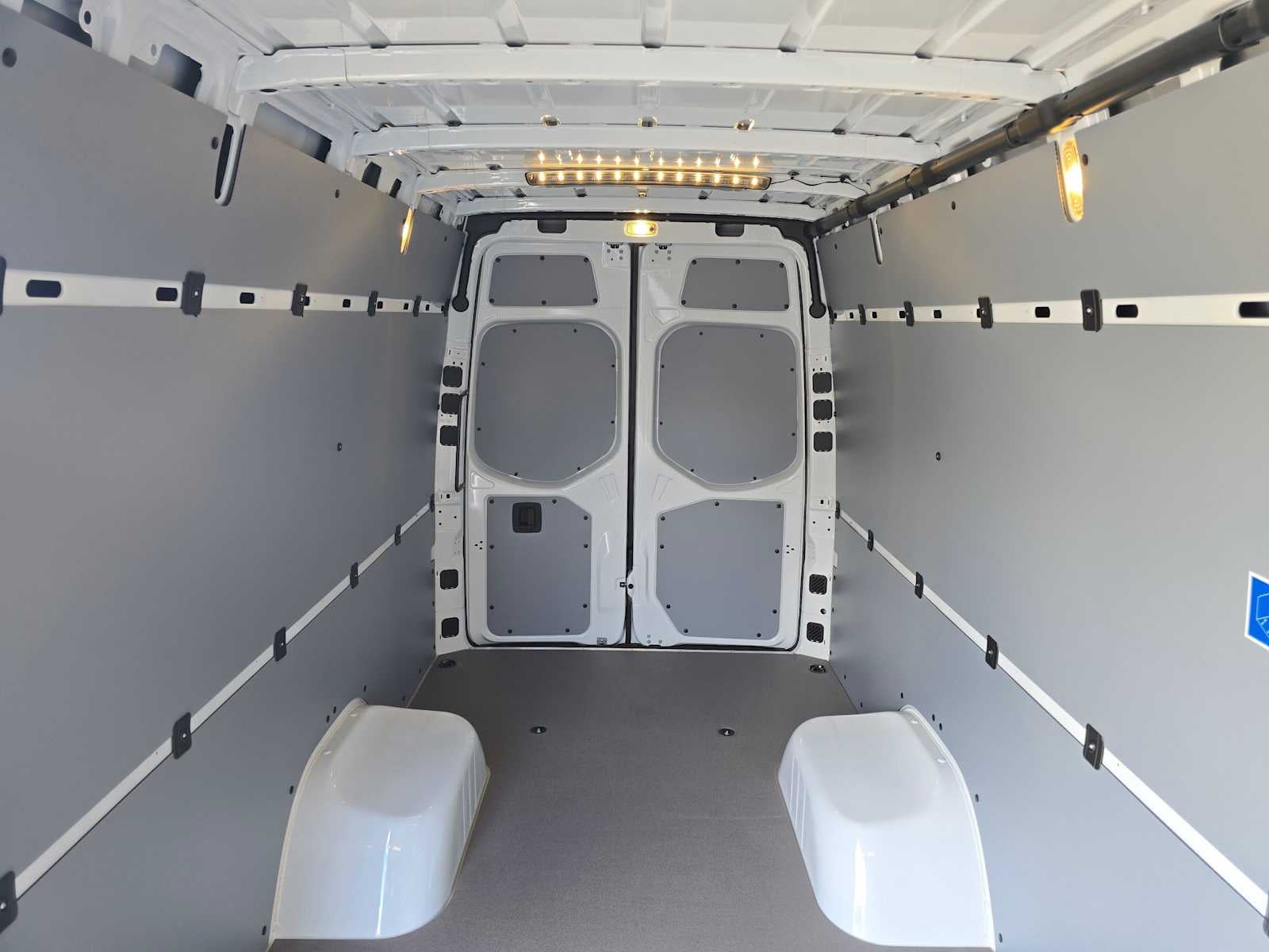 2026 Mercedes-Benz Sprinter Cargo 3500 High Roof I4 Diesel HO 170 RWD