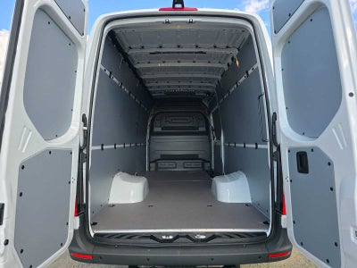 2026 Mercedes-Benz Sprinter Cargo 3500 High Roof I4 Diesel HO 170 RWD