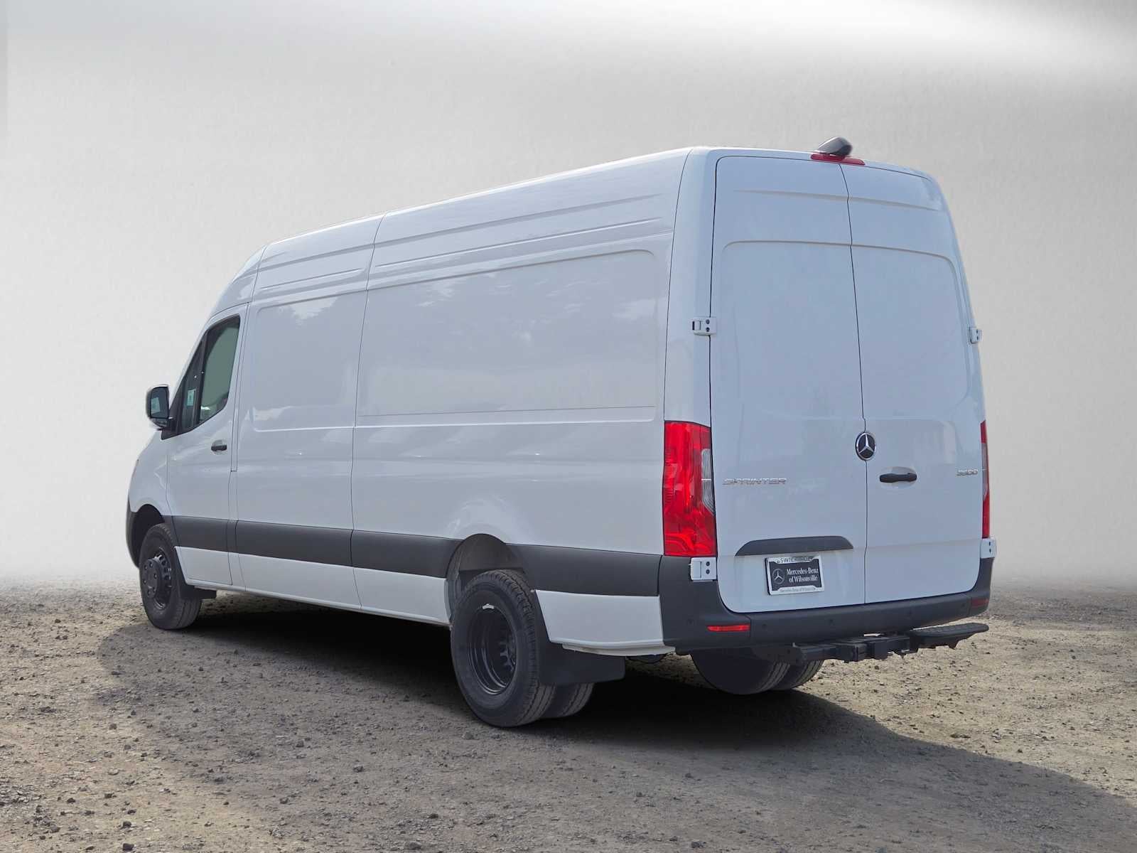 2026 Mercedes-Benz Sprinter Cargo 3500 High Roof I4 Diesel HO 170 RWD