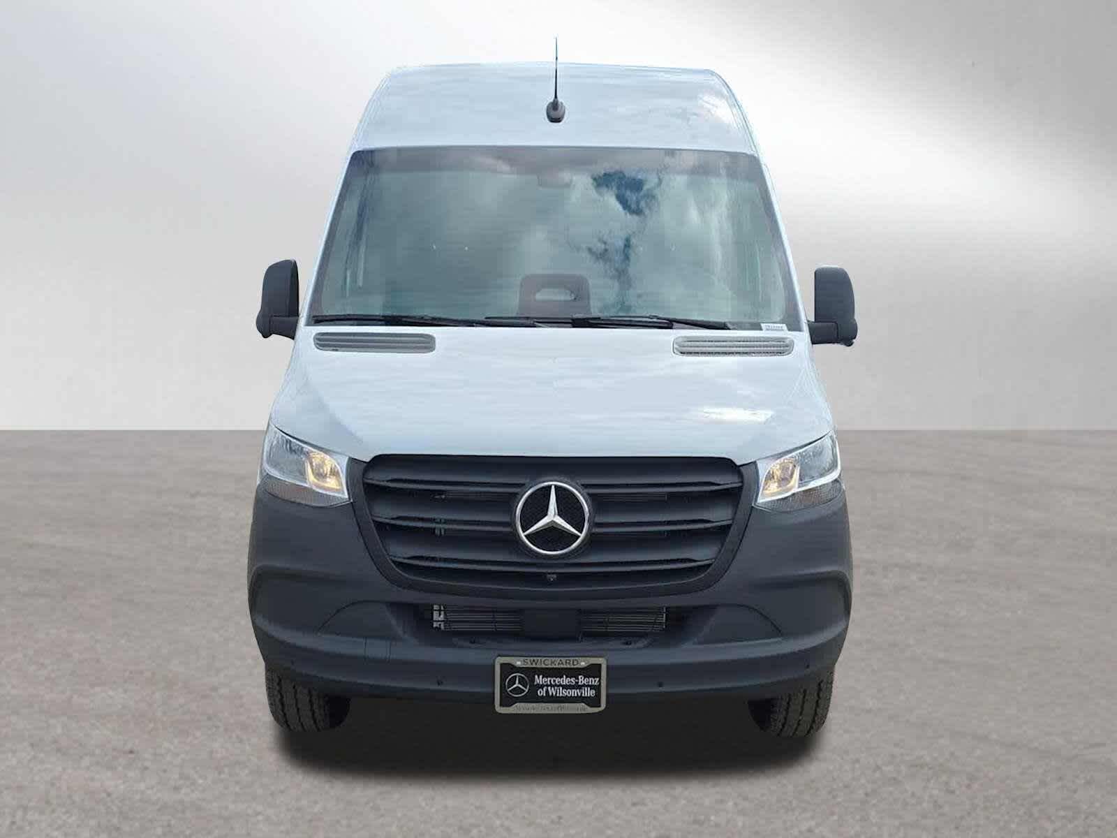 2026 Mercedes-Benz Sprinter Cargo Van 3500 High Roof I4 Diesel HO 170 Extended RWD