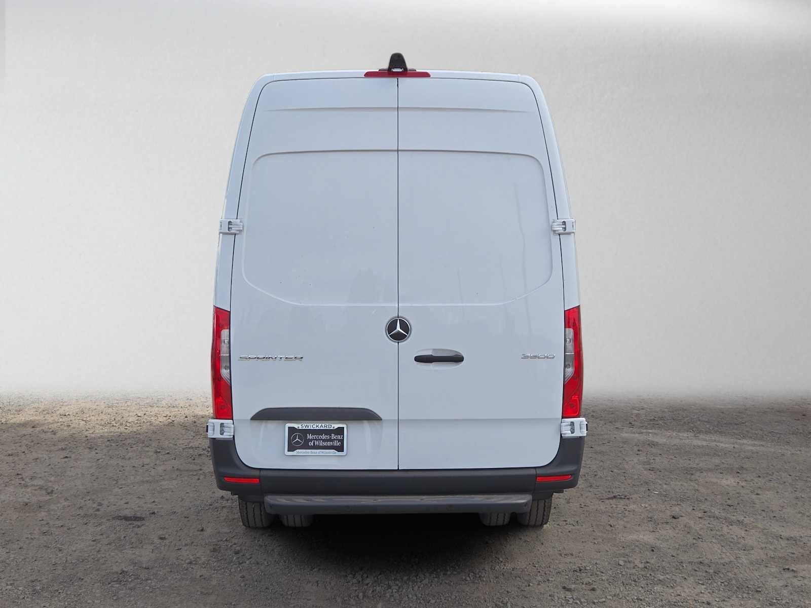 2026 Mercedes-Benz Sprinter Cargo 3500 High Roof I4 Diesel HO 170 Extended RWD