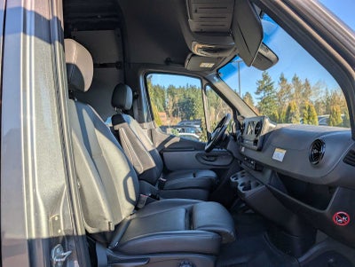 2022 Mercedes-Benz Sprinter Cargo Van 3500XD High Roof V6 170" Extended 4WD