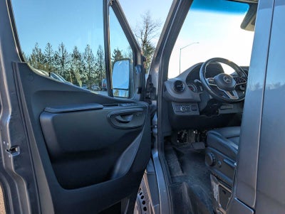 2022 Mercedes-Benz Sprinter Cargo Van 3500XD High Roof V6 170" Extended 4WD