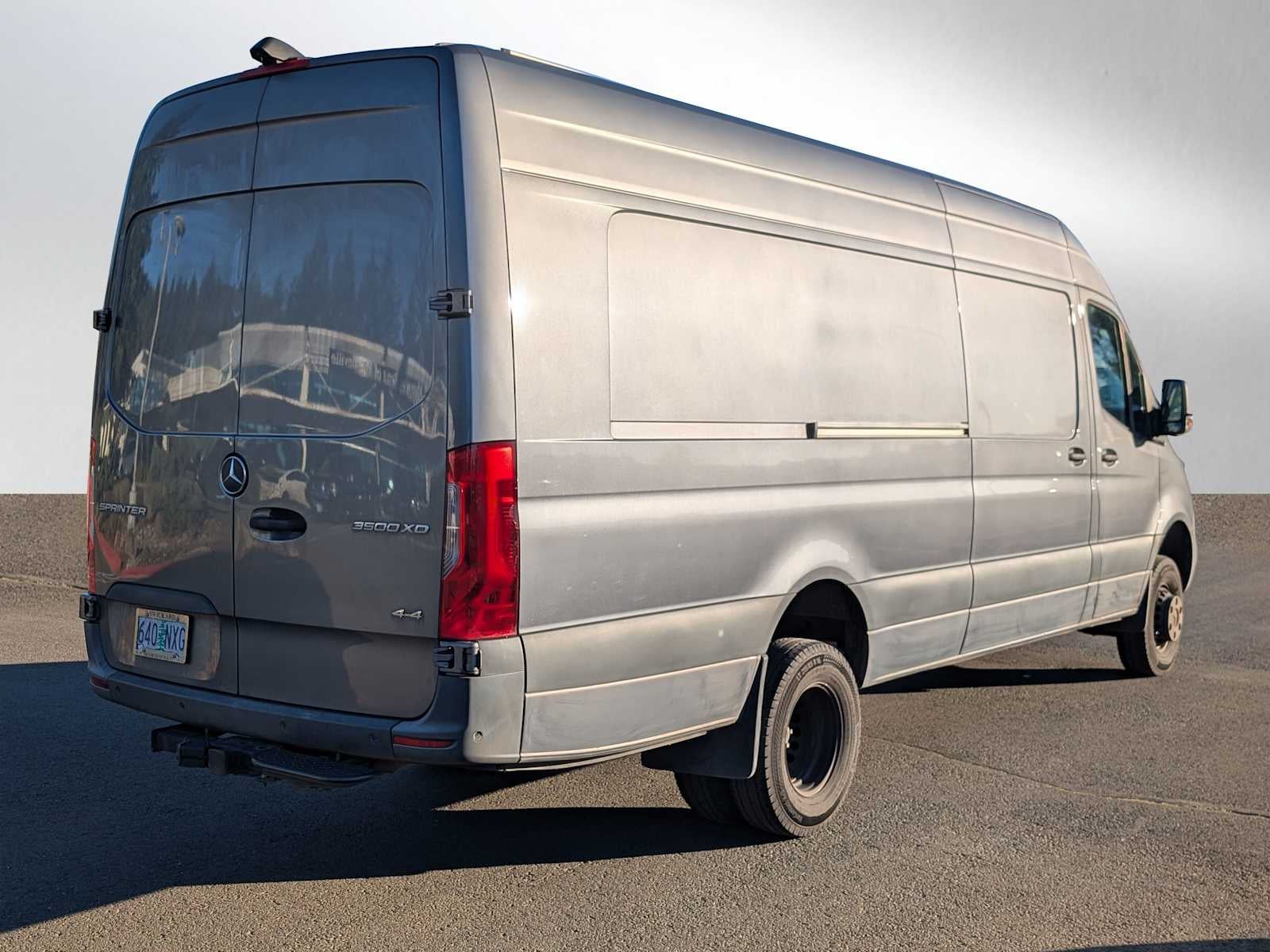 2022 Mercedes-Benz Sprinter Cargo Van 3500XD High Roof V6 170" Extended 4WD