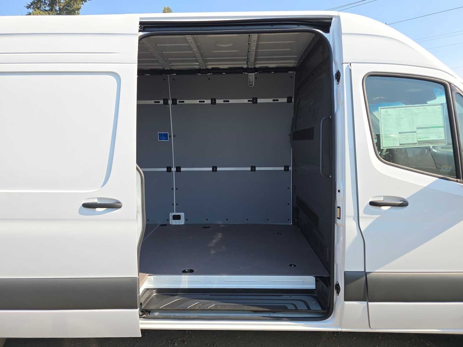 2026 Mercedes-Benz Sprinter Cargo Van 3500XD High Roof I4 Diesel HO 170 Extended RWD