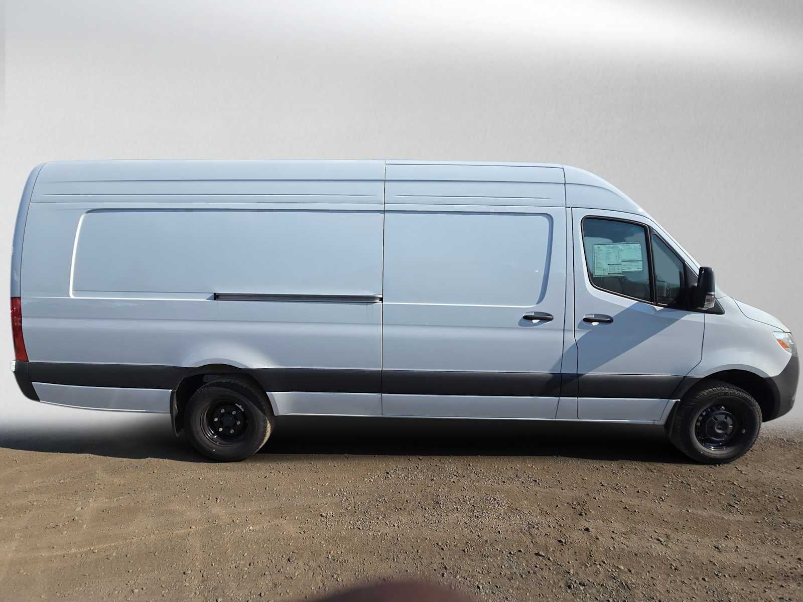 2026 Mercedes-Benz Sprinter Cargo Van 3500XD High Roof I4 Diesel HO 170 Extended RWD