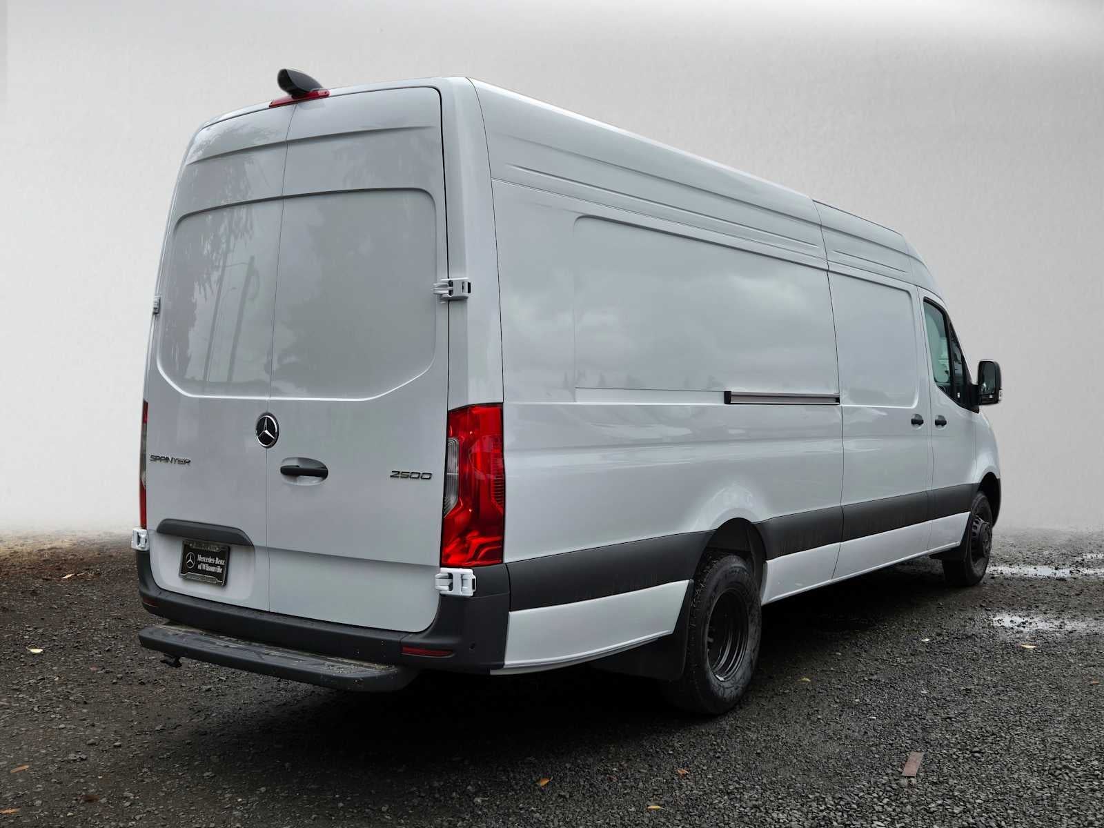2026 Mercedes-Benz Sprinter Cargo 3500XD High Roof I4 Diesel HO 170 Extended RWD