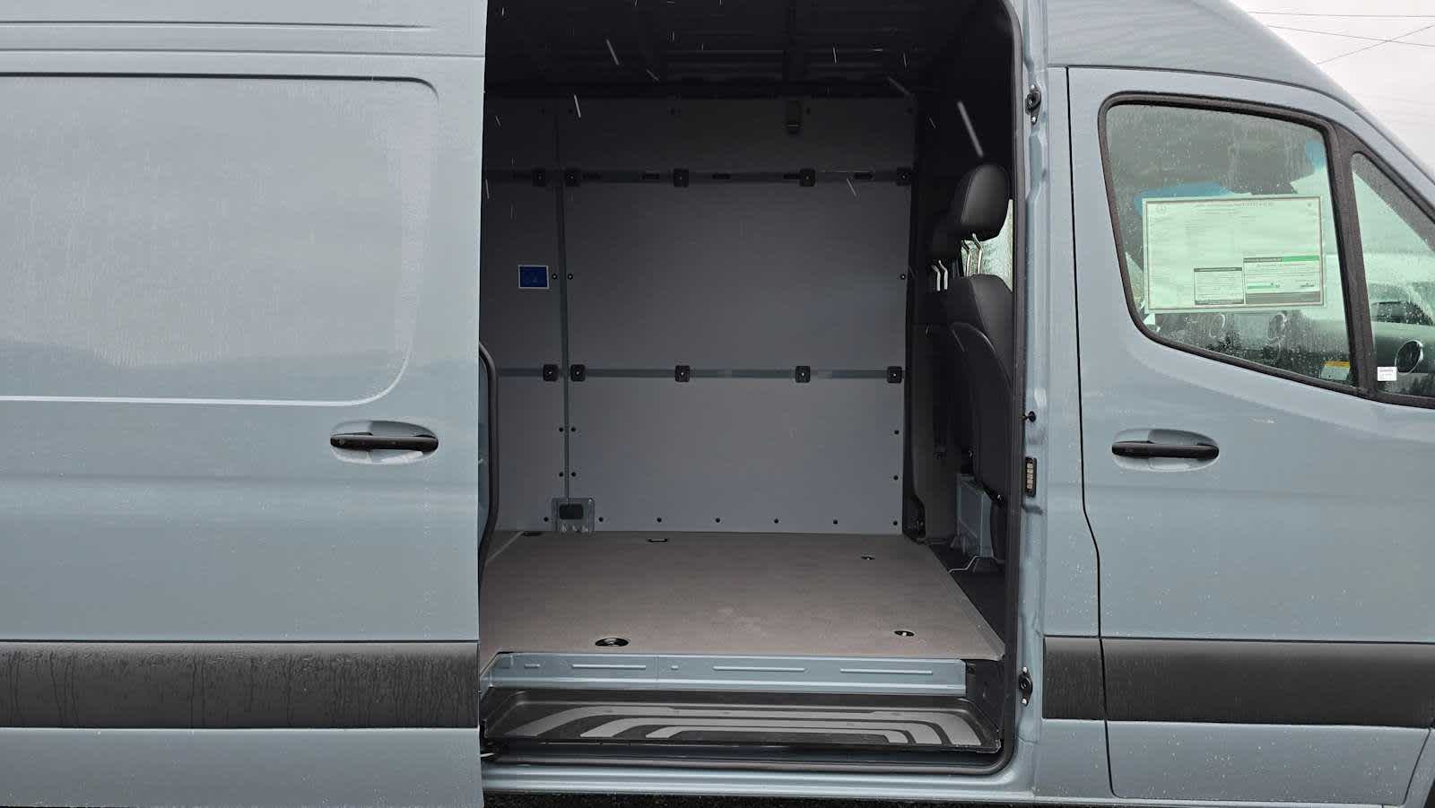 2026 Mercedes-Benz Sprinter Cargo Van 3500XD High Roof I4 Diesel HO 170" Extended RWD