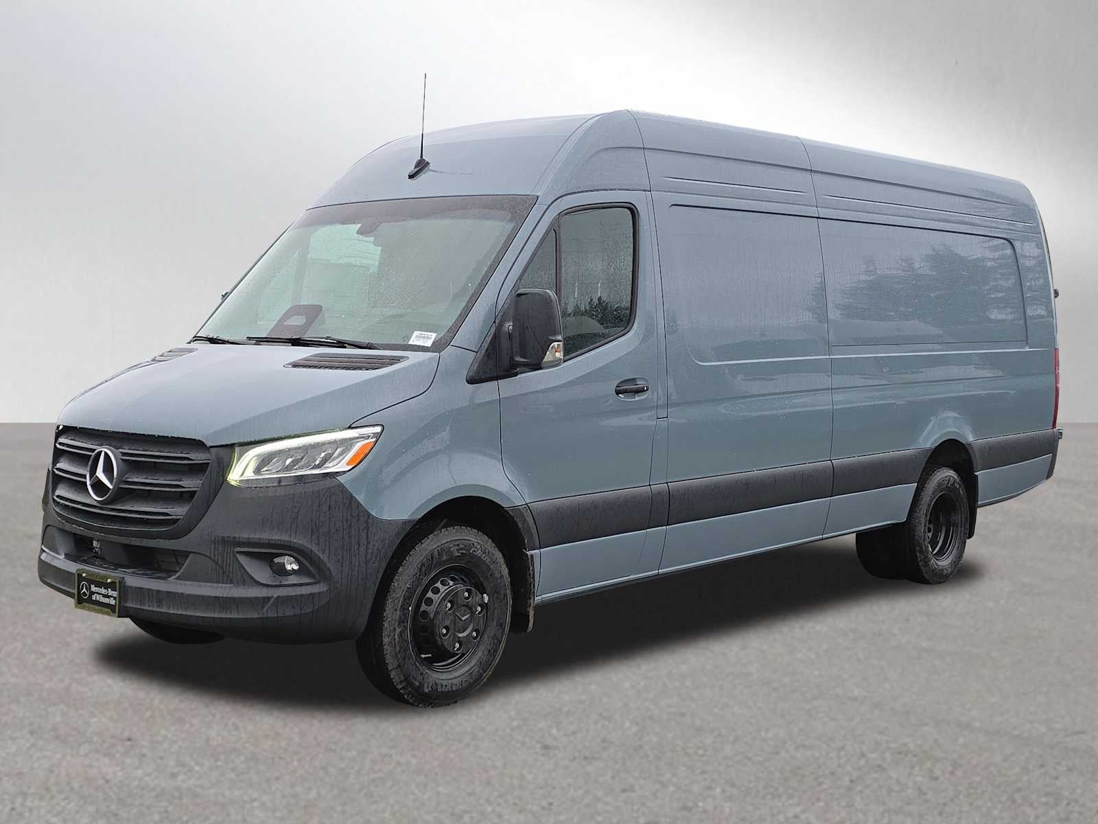 2026 Mercedes-Benz Sprinter Cargo Van 3500XD High Roof I4 Diesel HO 170" Extended RWD