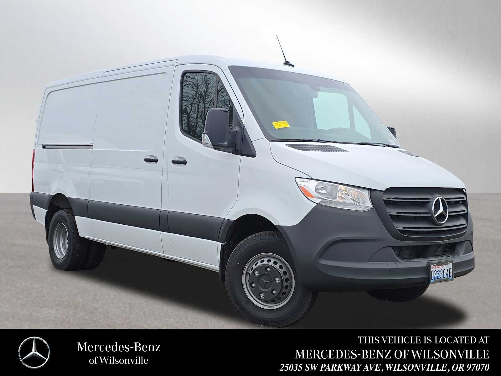 2024 Mercedes-Benz Sprinter Cargo Van Base