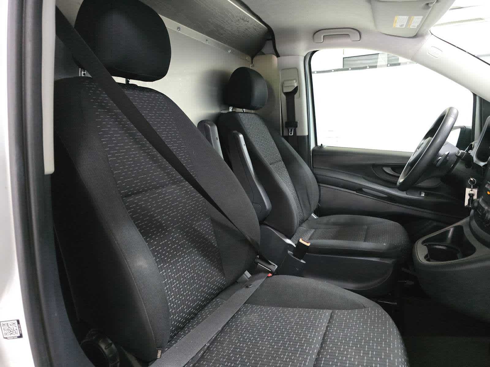 2022 Mercedes-Benz Metris Cargo Van Standard Roof 135 Wheelbase
