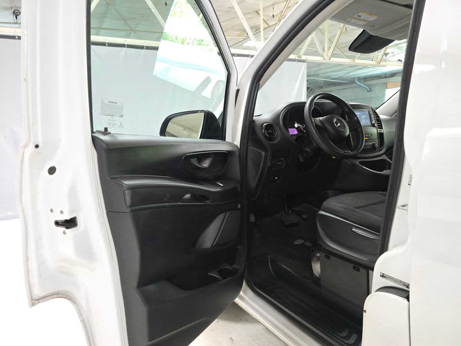 2022 Mercedes-Benz Metris Cargo Van Standard Roof 135 Wheelbase