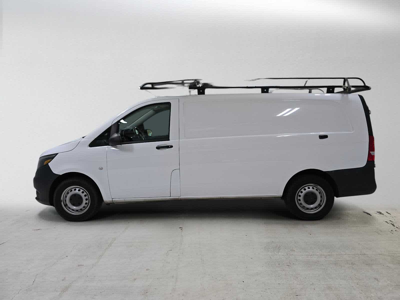 2022 Mercedes-Benz Metris Cargo Van Standard Roof 135 Wheelbase