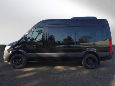 2025 Mercedes-Benz Sprinter Passenger Van 2500 Standard Roof I4 Diesel 144" RWD