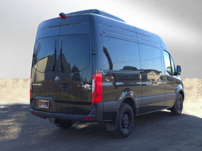 2025 Mercedes-Benz Sprinter Passenger Van 2500 Standard Roof I4 Diesel 144" RWD