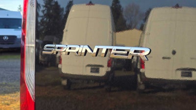 2025 Mercedes-Benz Sprinter Passenger Van 2500 Standard Roof I4 Diesel 144" RWD