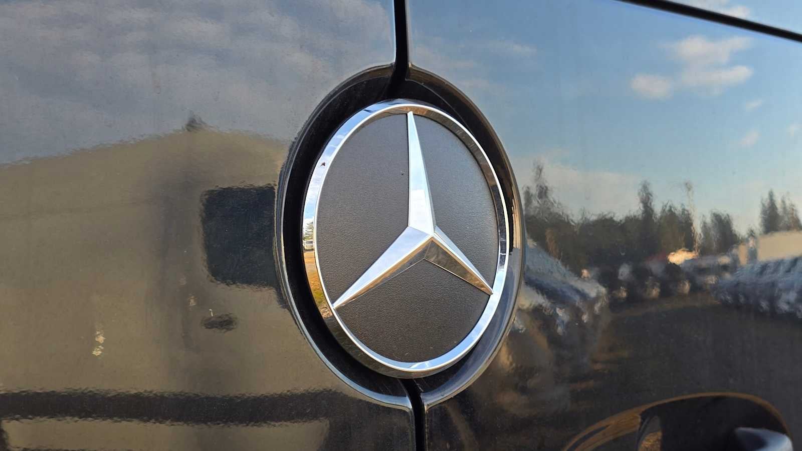 2025 Mercedes-Benz Sprinter Passenger Van 2500 Standard Roof I4 Diesel 144" RWD