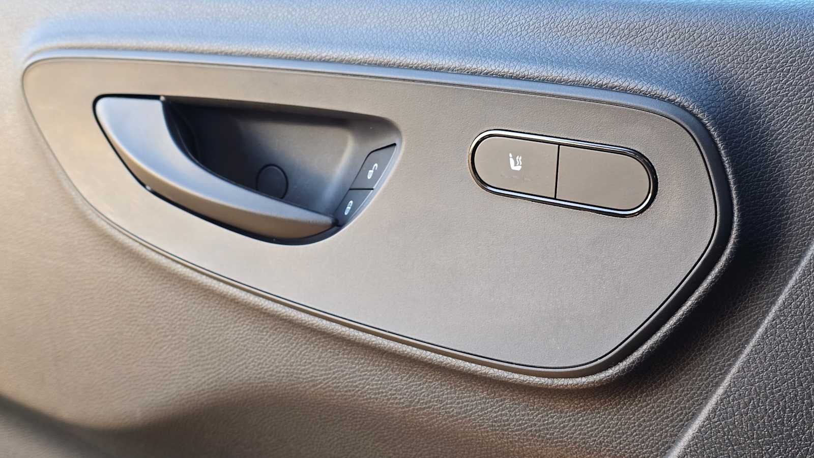 2025 Mercedes-Benz Sprinter Passenger Van 2500 Standard Roof I4 Diesel 144" RWD