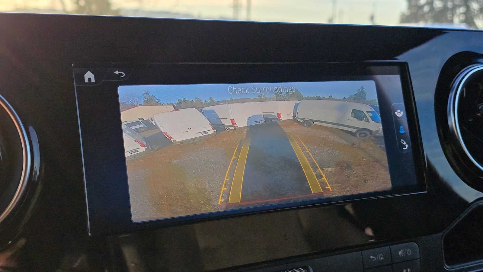 2025 Mercedes-Benz Sprinter Passenger Van 2500 Standard Roof I4 Diesel 144" RWD