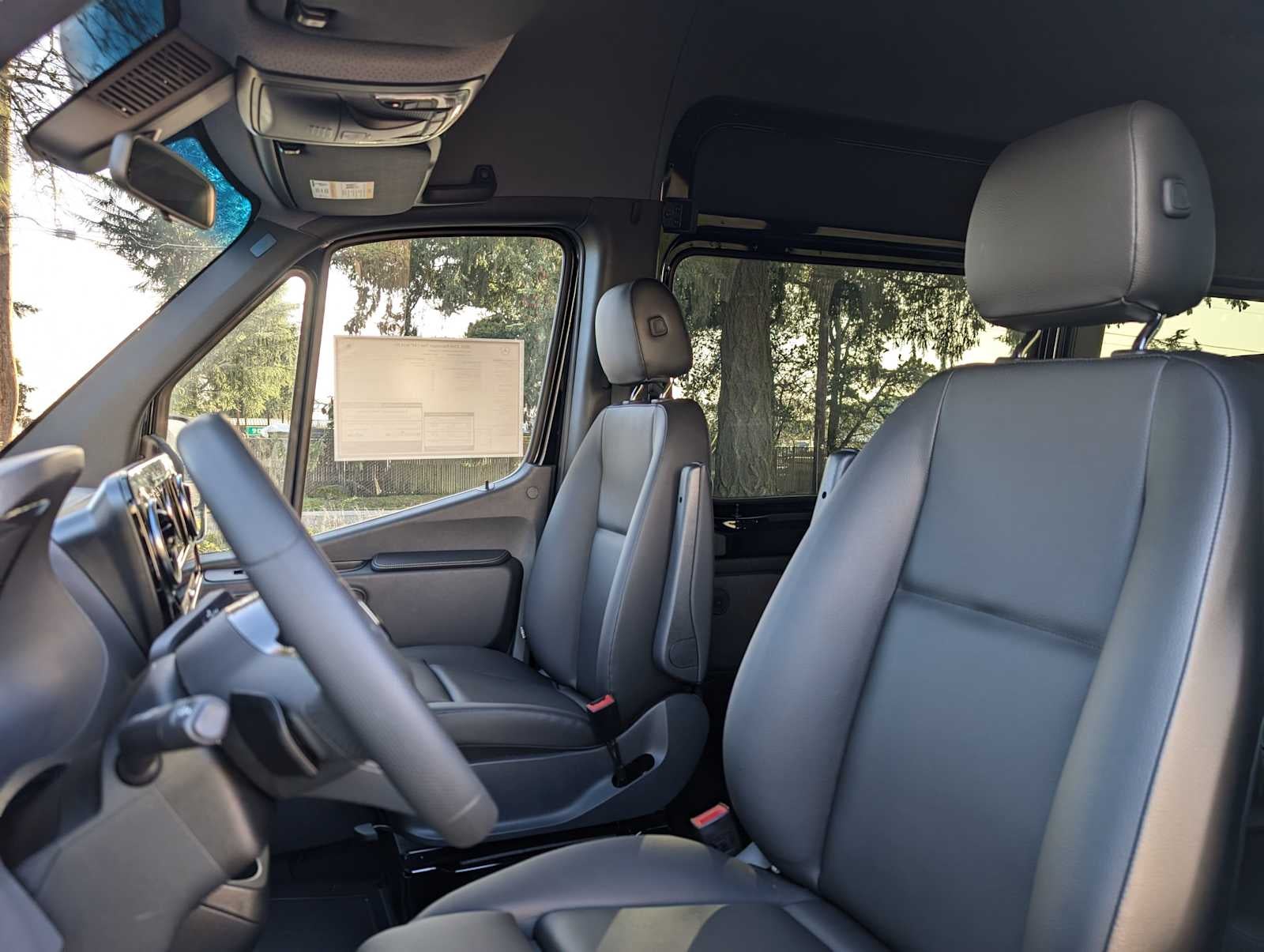 2025 Mercedes-Benz Sprinter Passenger Van 2500 Standard Roof I4 Diesel 144" RWD