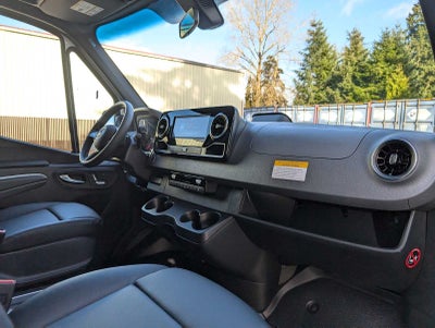 2025 Mercedes-Benz Sprinter Passenger Van 2500 Standard Roof I4 Diesel 144" RWD