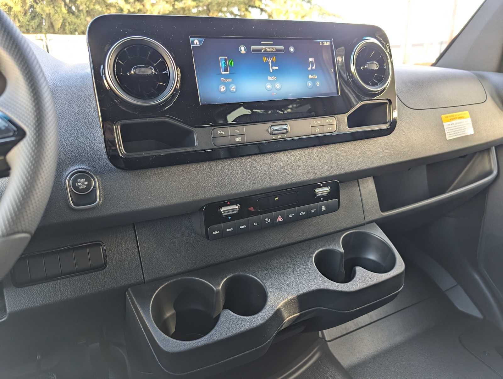 2025 Mercedes-Benz Sprinter Passenger Van 2500 Standard Roof I4 Diesel 144" RWD