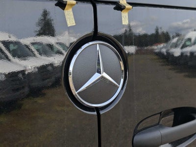 2025 Mercedes-Benz Sprinter Passenger Van 2500 Standard Roof I4 Diesel 144" RWD