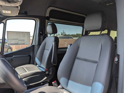 2025 Mercedes-Benz Sprinter Passenger Van 2500 High Roof I4 Diesel 170" RWD