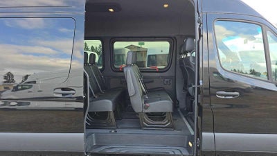 2025 Mercedes-Benz Sprinter Passenger Van 2500 Standard Roof I4 Diesel HO 144 RWD