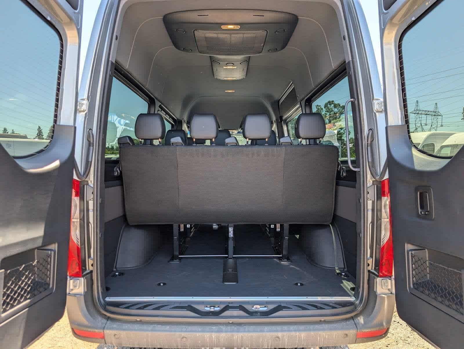 2025 Mercedes-Benz Sprinter Passenger Van 2500 Standard Roof I4 Diesel HO 144 RWD