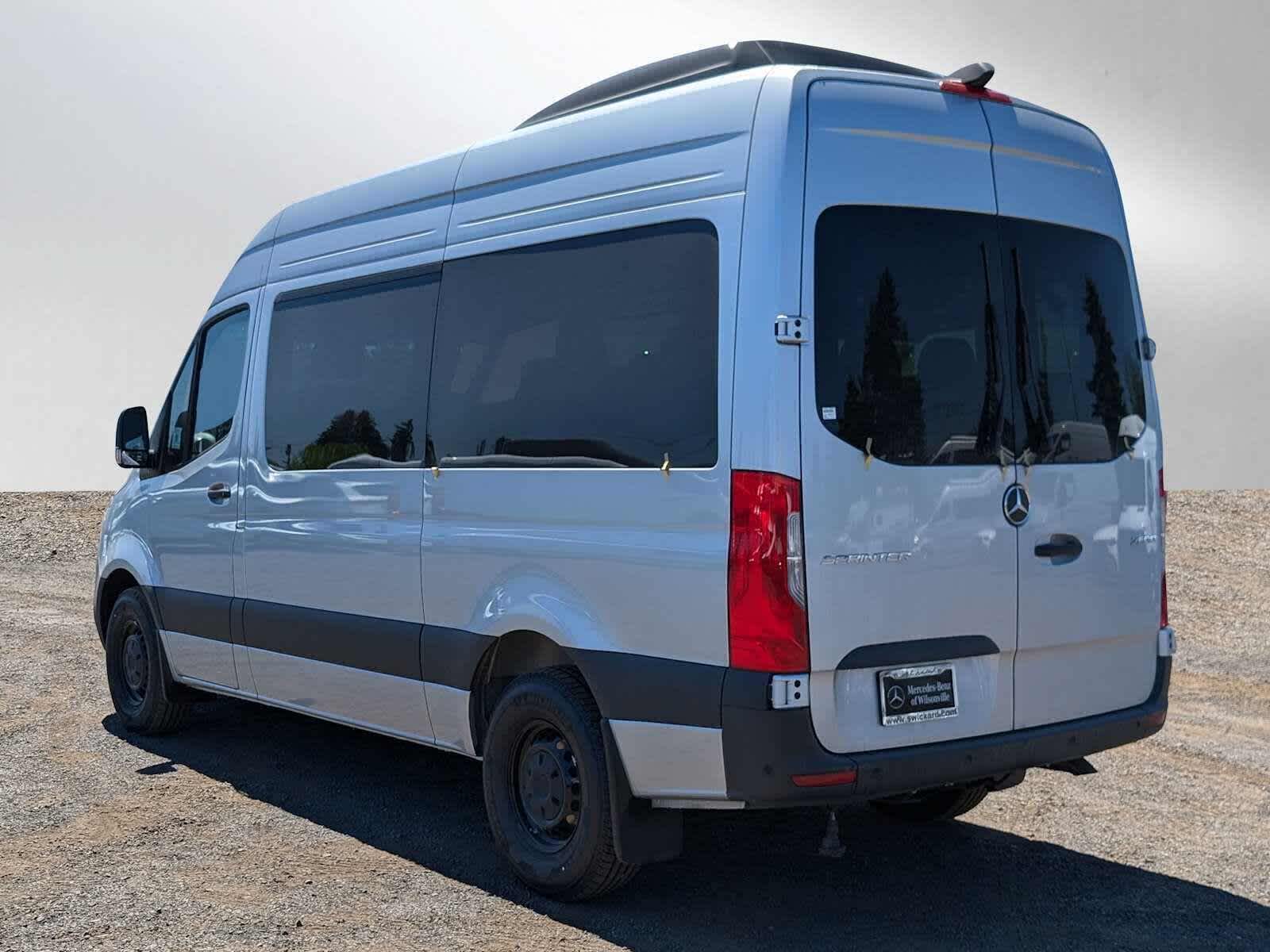 2025 Mercedes-Benz Sprinter Passenger Van 2500 Standard Roof I4 Diesel HO 144 RWD