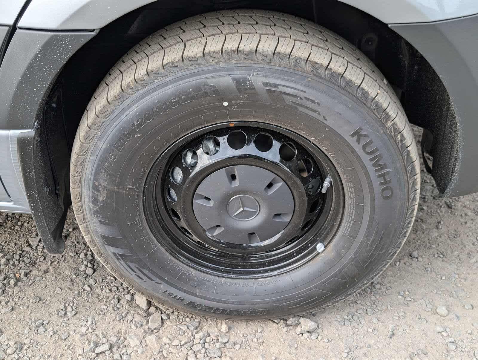 2025 Mercedes-Benz Sprinter Passenger Van 2500 Standard Roof I4 Diesel HO 144 RWD