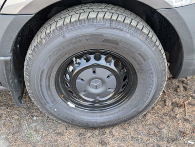 2025 Mercedes-Benz Sprinter Passenger Van 2500 Standard Roof I4 Diesel HO 144" RWD