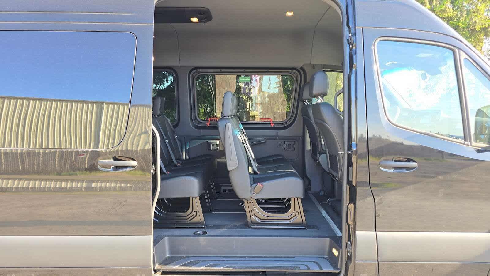 2025 Mercedes-Benz Sprinter Passenger Van 2500 Standard Roof I4 Diesel HO 144 RWD