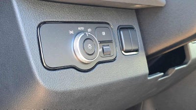2025 Mercedes-Benz Sprinter Passenger Van 2500 Standard Roof I4 Diesel HO 144 RWD