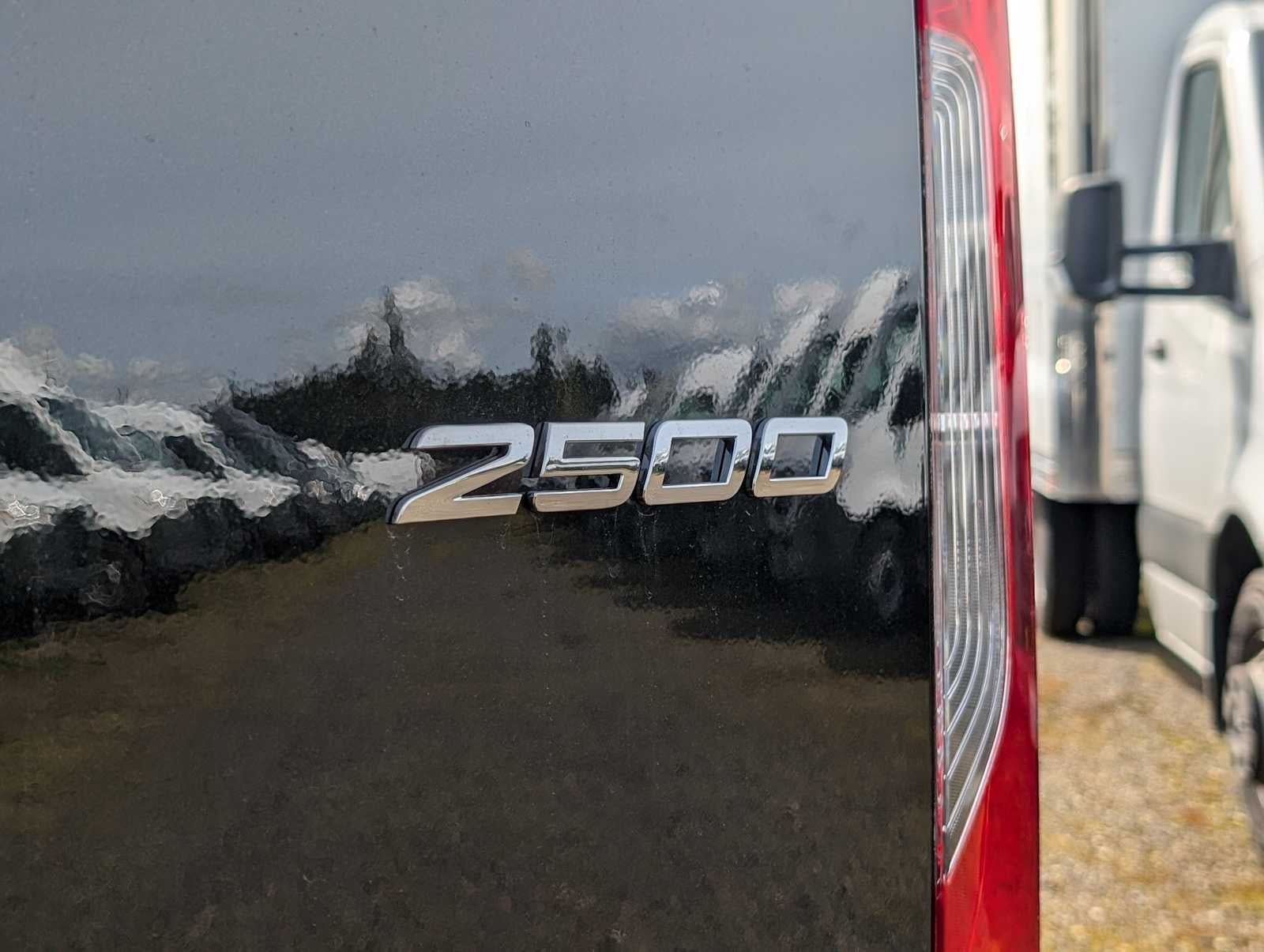 2025 Mercedes-Benz Sprinter Passenger Van 2500 Standard Roof I4 Diesel HO 144" RWD