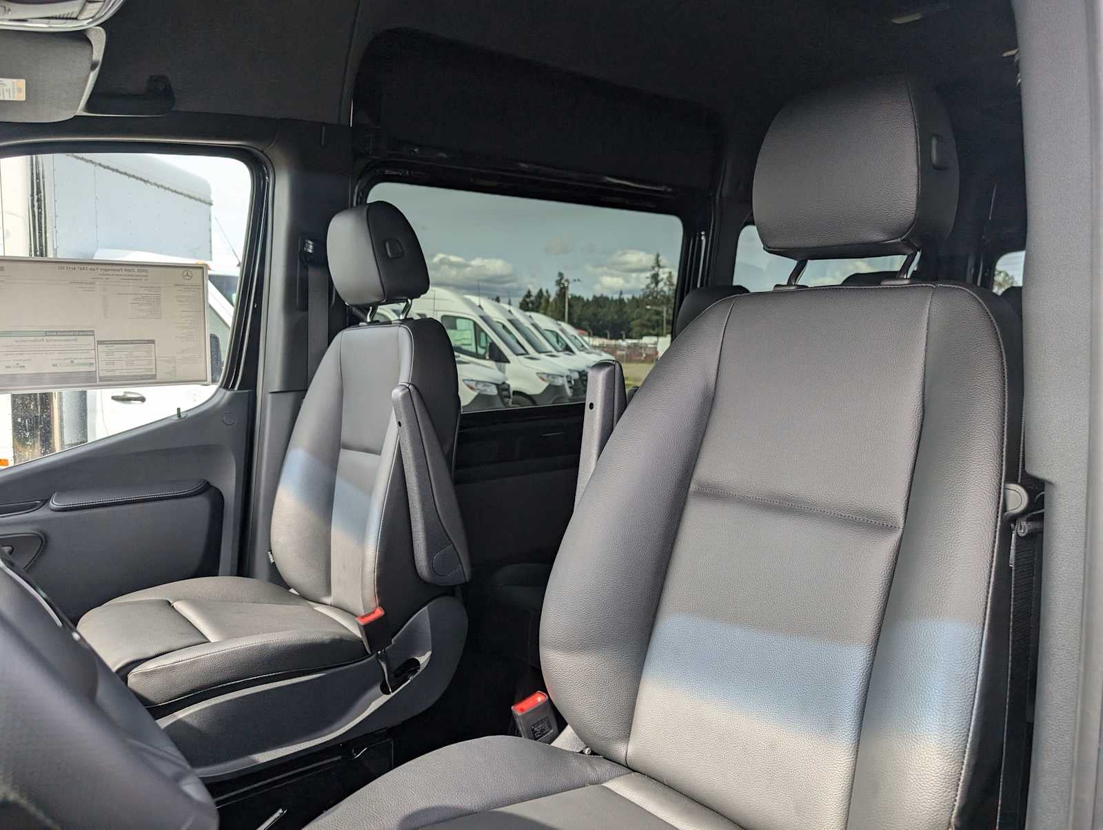 2025 Mercedes-Benz Sprinter Passenger Van 2500 Standard Roof I4 Diesel HO 144" RWD