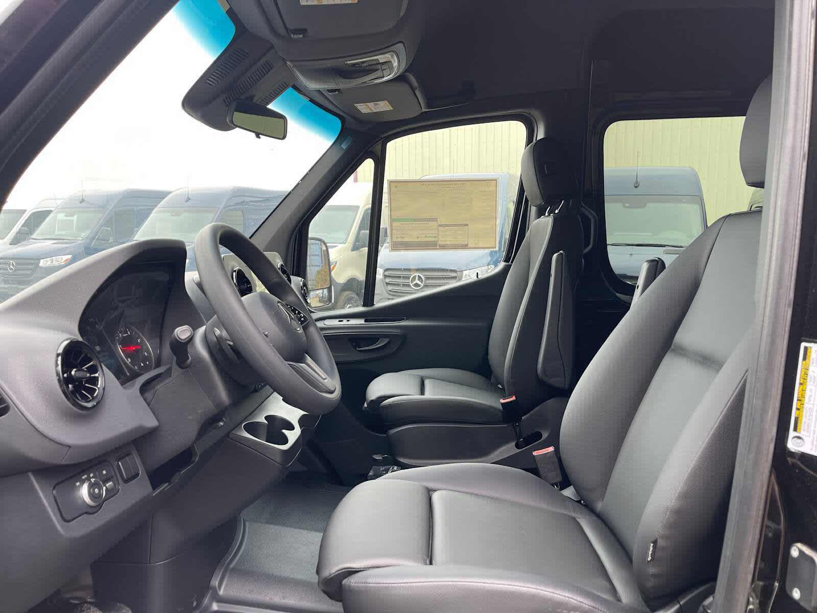 2024 Mercedes-Benz Sprinter Passenger Van 2500 Standard Roof I4 Diesel HO 144" RWD